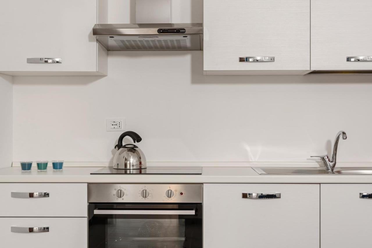 Appartamento Staurenghi Blu - Affitti Brevi Italia Varese Exterior foto